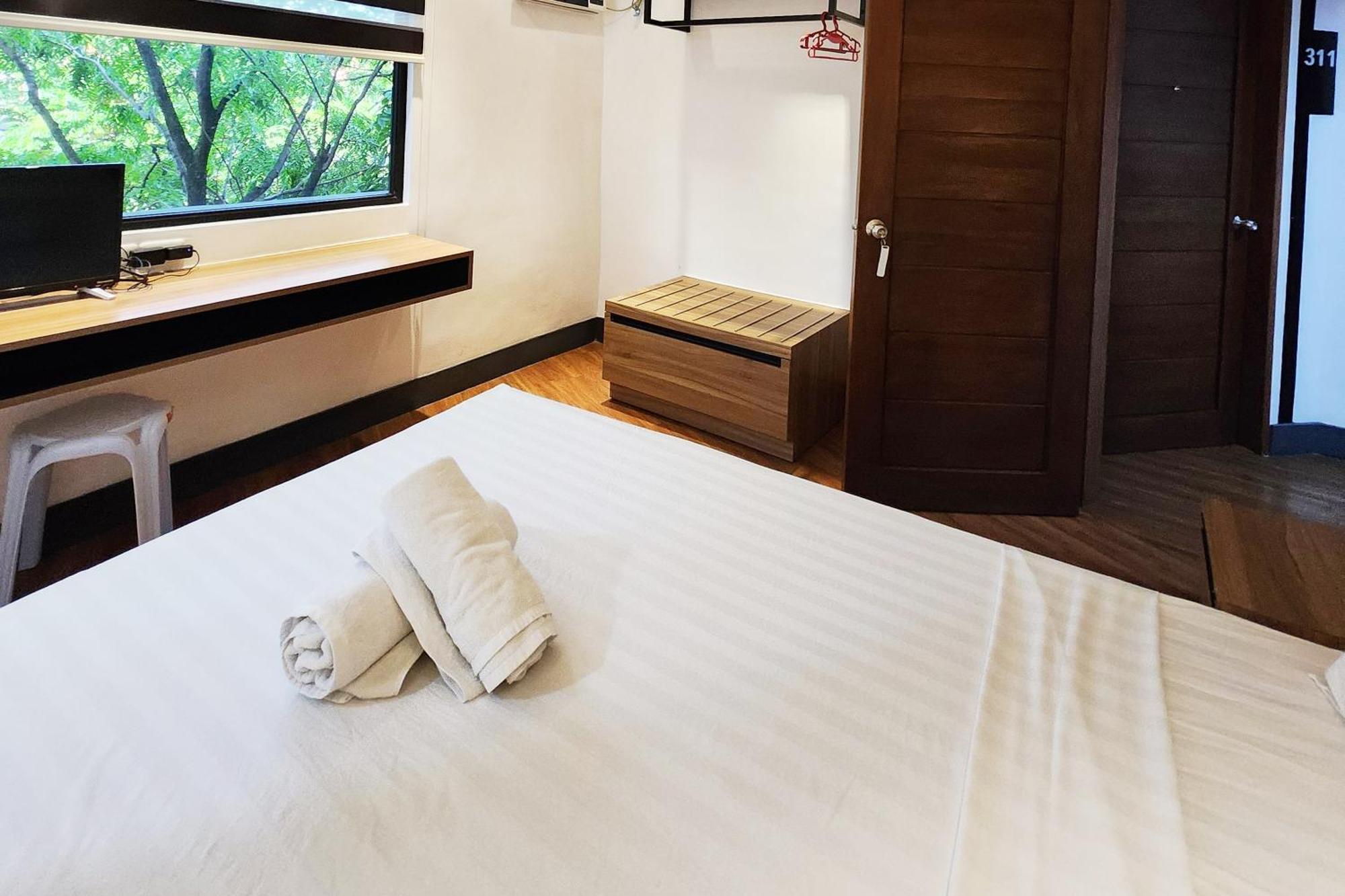 Boulevard Pension Hotel Cebu Exterior photo